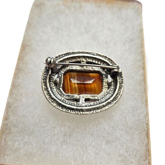 Celtic Pewter Brooch with Yellow Agate Square Stone Agate - Picture 4 of 5